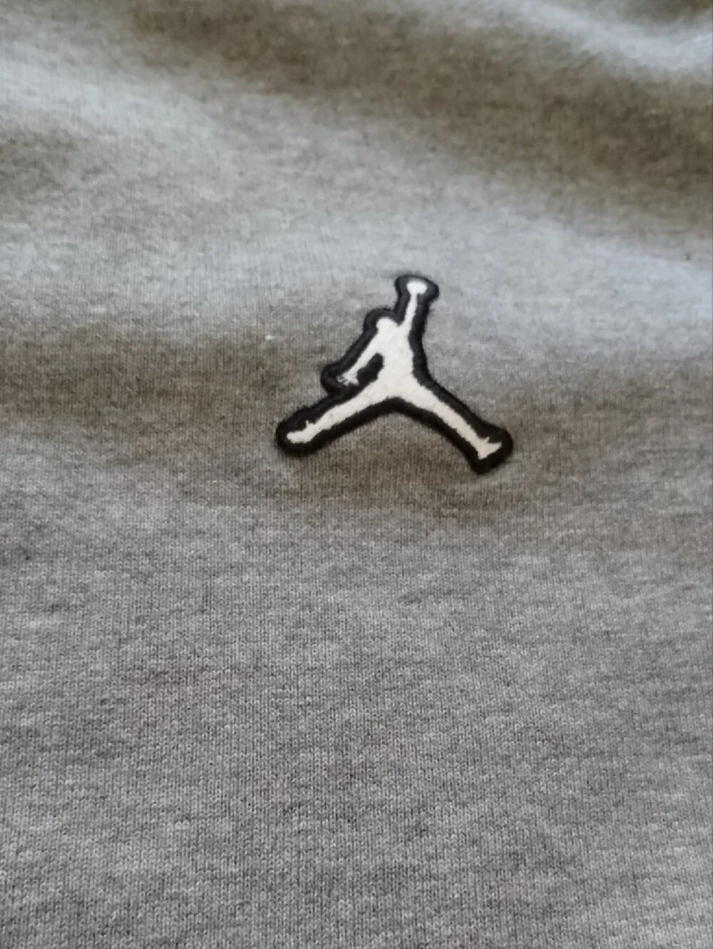 Men's Casual Jordan Sweatshirt in Gray with Subtle Logo